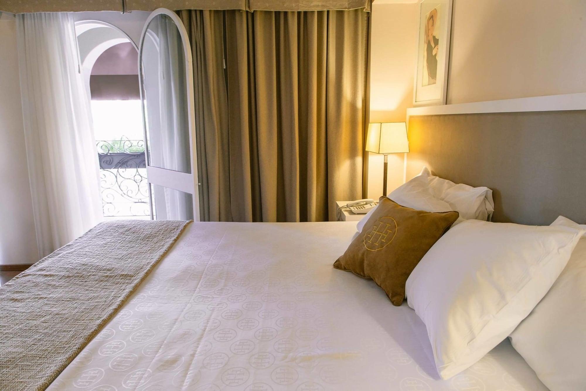 Huentala Hotel Mendoza Bagian luar foto